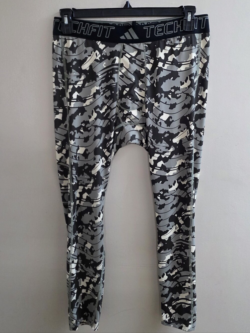 Adidas Tech Fit Camo Tight Fit Pants XL